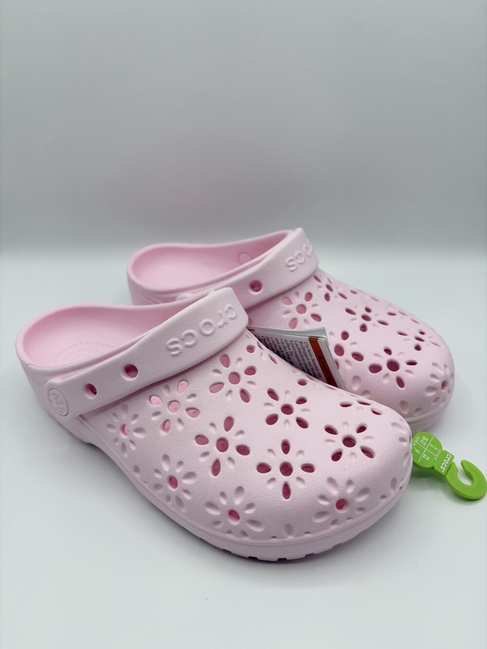 Crocs Floral Cut Classic Clog Light Pink Sandal Kids Size J4 EUR 37 NWT 210943